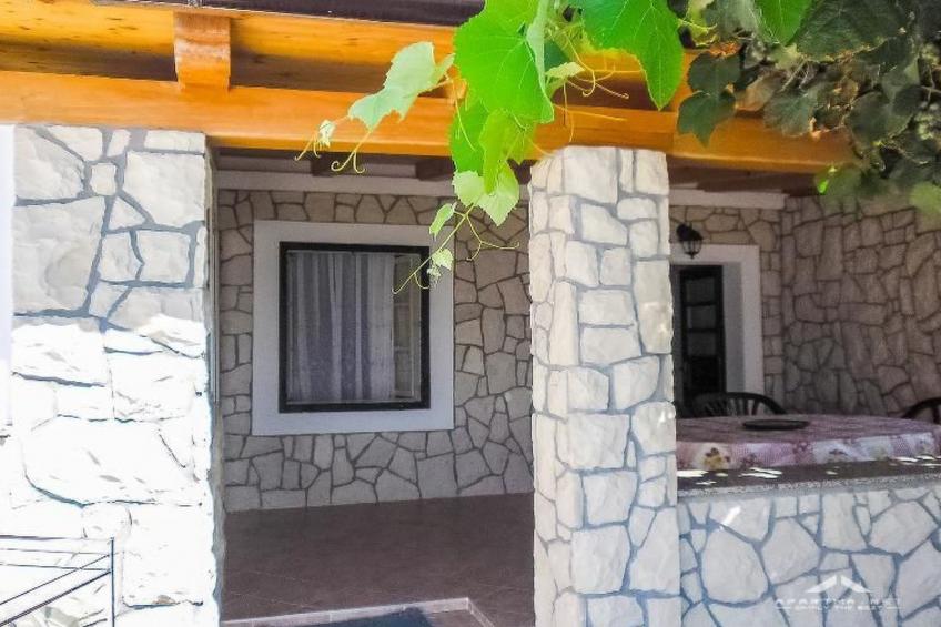 für 4 Personen  + 2 Kinder ca. 60 m² in Zubovici, Adriaküste Kroatien (Kro