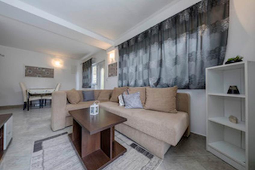 Apartments & Rooms Green Bay - One Bedroom Apartment with Terrace (APP 8) - foto 2