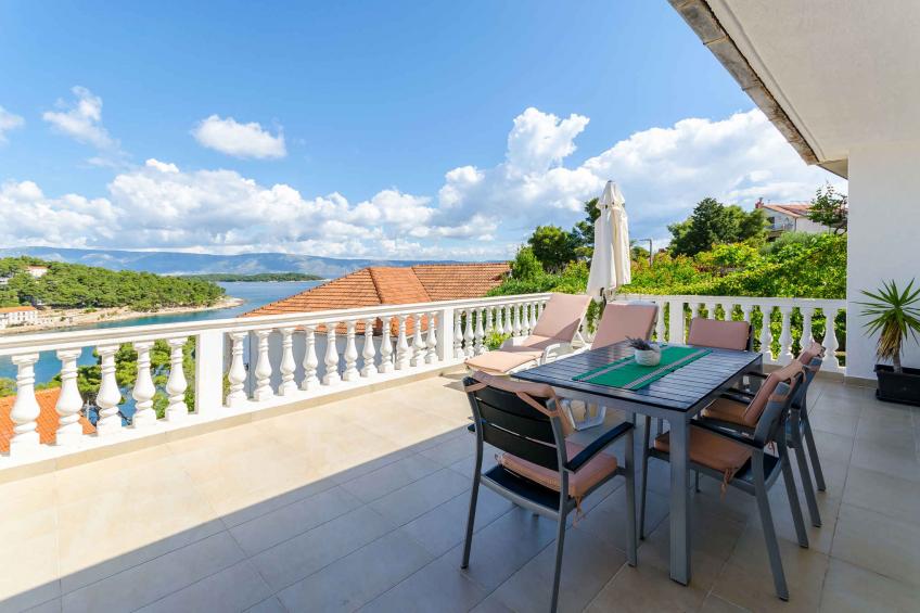 Ferienwohnung mit Klimaanlage, Terrasse und Meerblick in Jelsa - BF-T6D97 - foto 3
