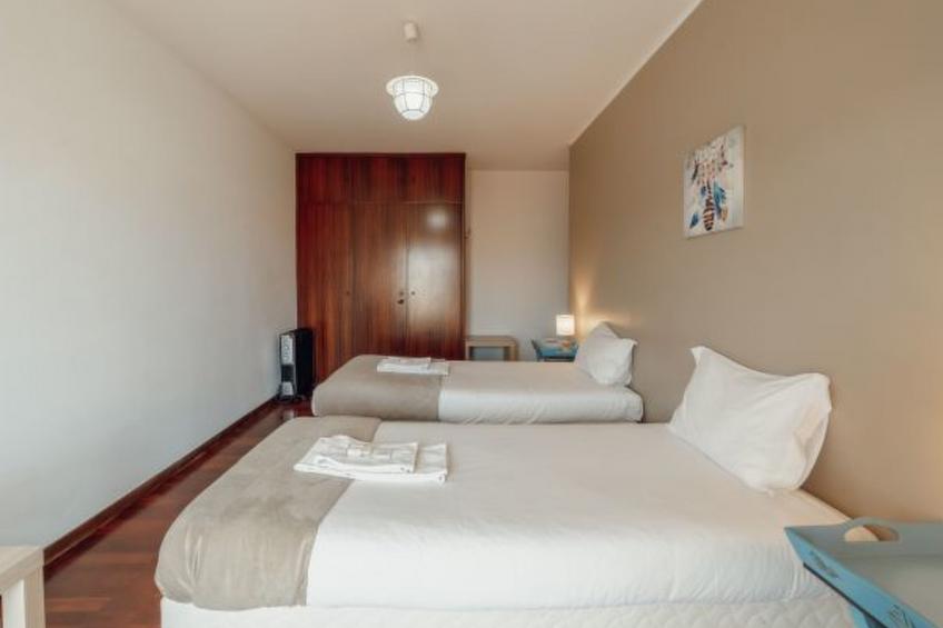 ESPINHO MODERN 3 BEDROOM APARTMENT by VACATIONY - foto 16