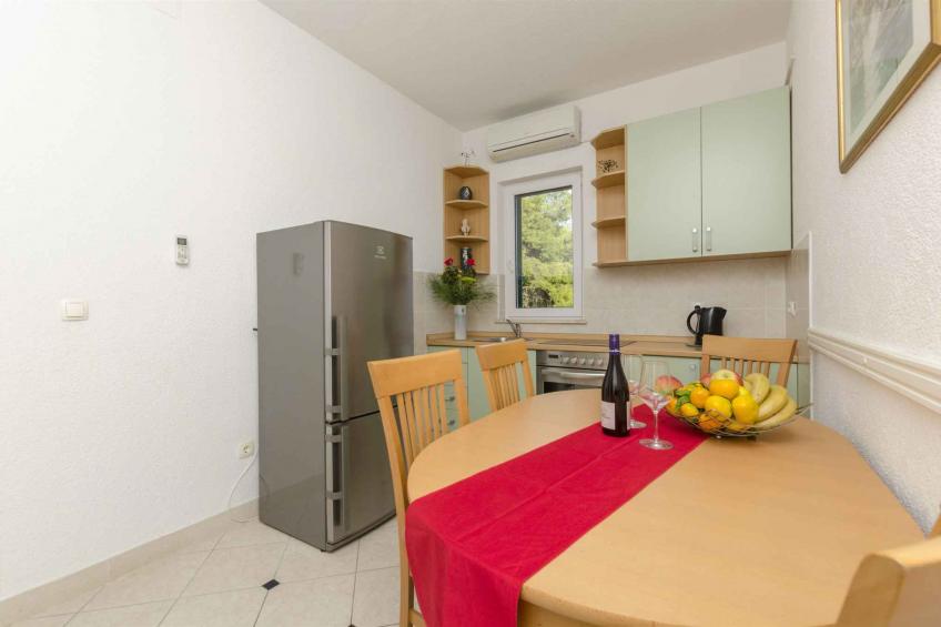 Vakantiewoning met balkon en airco - VW-3VHY9 - foto 25