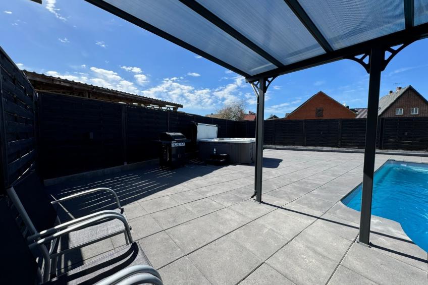 mit privat Hottub und Klima. - foto 27