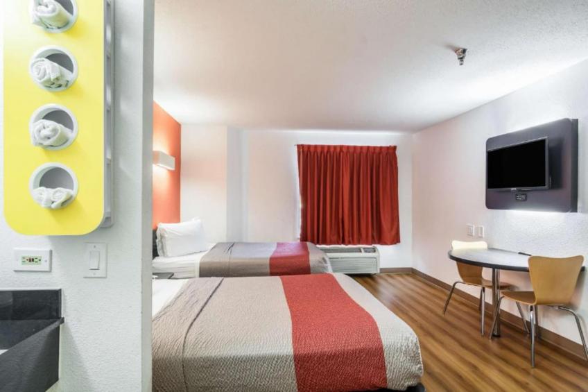 2 Full Beds  Smoking - foto 30