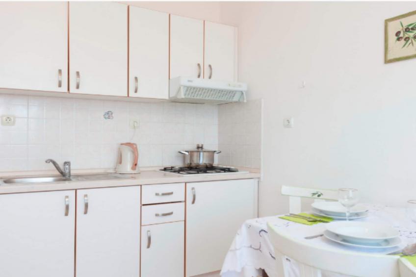 Apartments Lili - Two Bedroom Apartment with Sea View 3 - foto 6