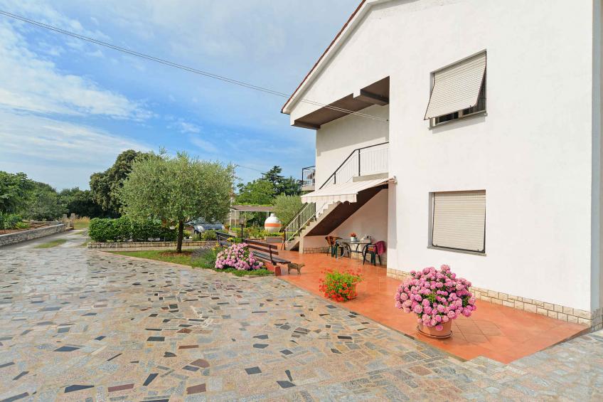 Vakantiewoning met terras en parkeerplaats - VW-H2CZZ - foto 23