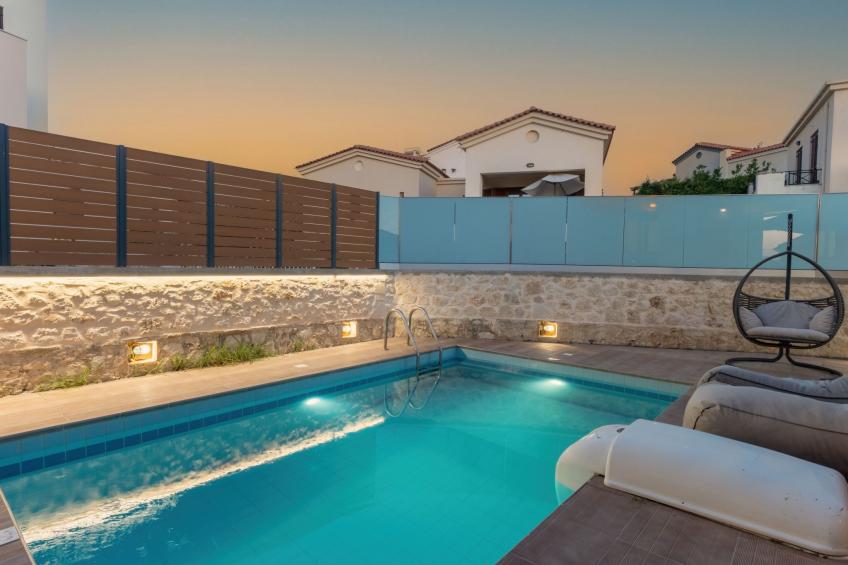 3-Schlafzimmer-Villa mit privatem Pool und Ladegerät für Elektroautos - foto 9