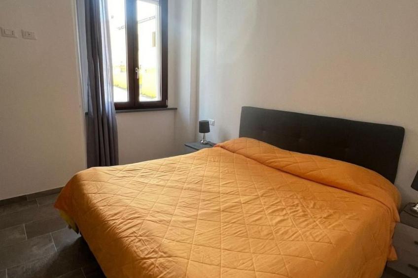 Unabhängige Wohnung im zentralen Bereich von Bosa - foto 8