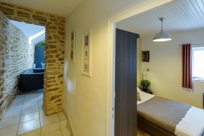 Großes Haus mit überdachtem und beheiztem Swimmingpool - foto 34