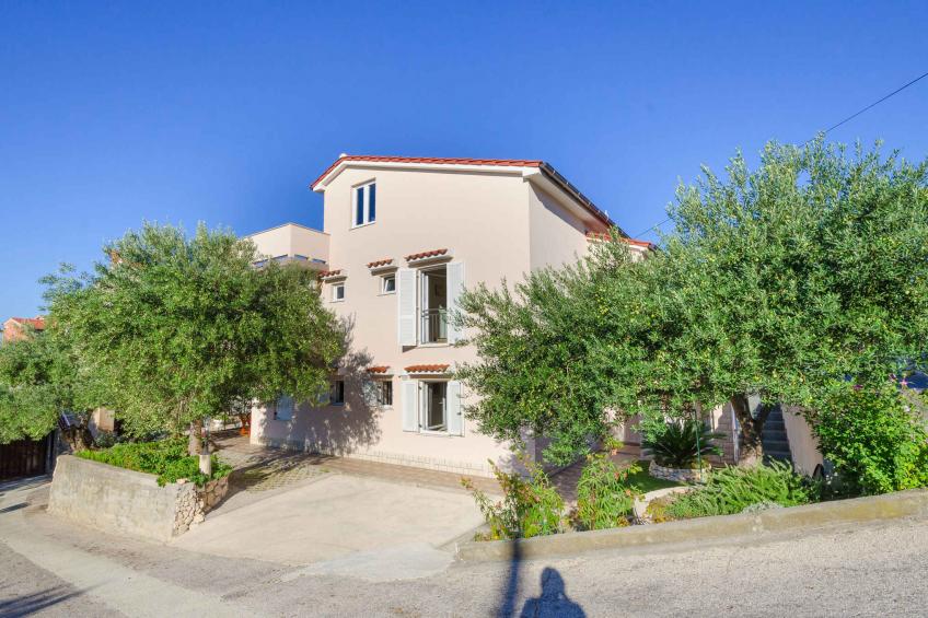 Bungalow avec barbecue et balcon près de la plage - BF-4N695 - foto 2