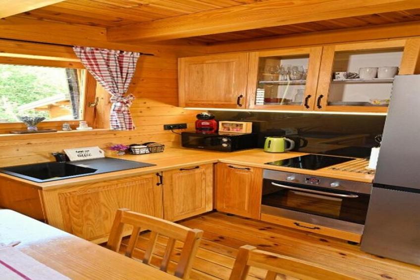 Lavanda Land - Villa Tanya Mrežnica - Three Bedroom Holiday Home with Hot Tub - foto 5