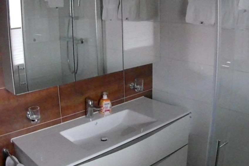 Wohnung mit einem schönen großen Balkon - foto 4