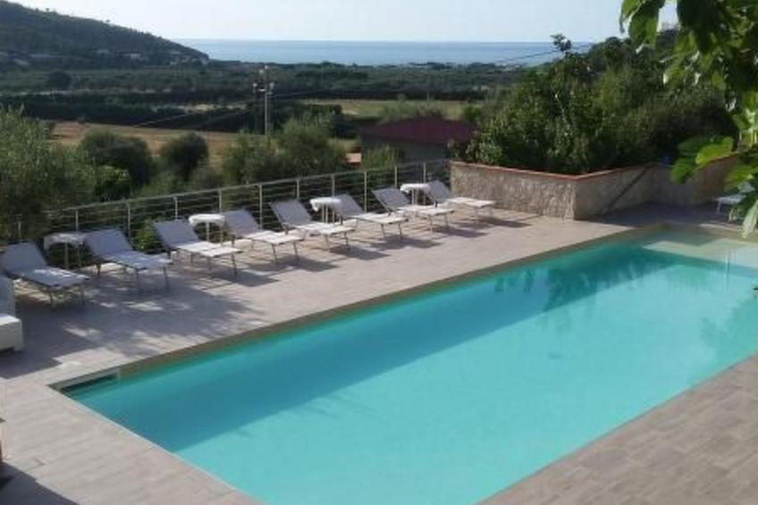 Zwei-Zimmer-Penthouse-Wohnung mit Terrasse mit Meerblick - foto 37