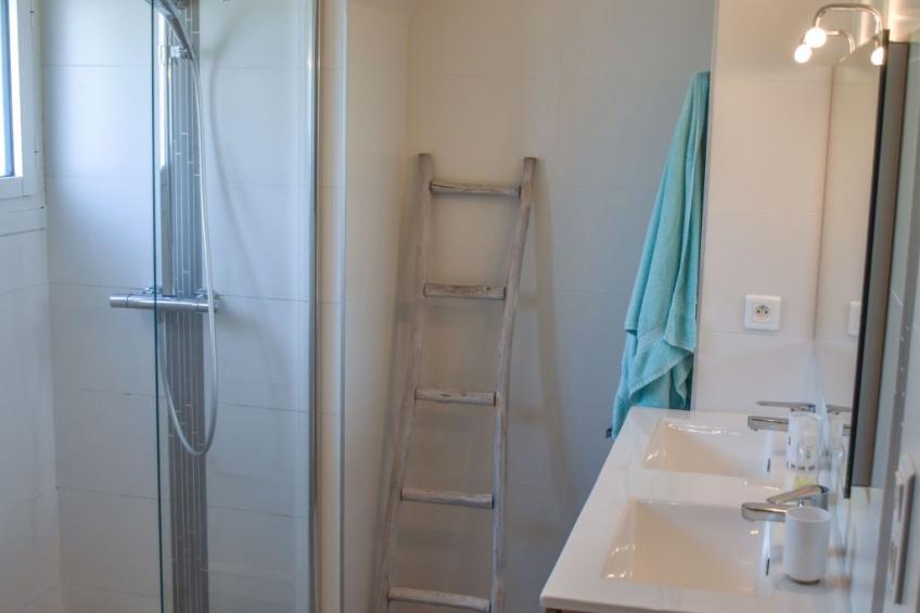 Villa mit großem Grundstück direkt am Mer - foto 40