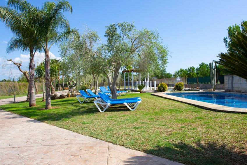 Finca mit Tennisplatz und Schwimmbad - foto 4