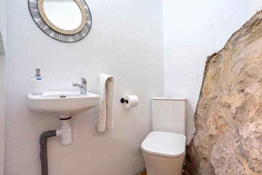 Familienhaus mit großzügigen Außenanlagen - foto 47