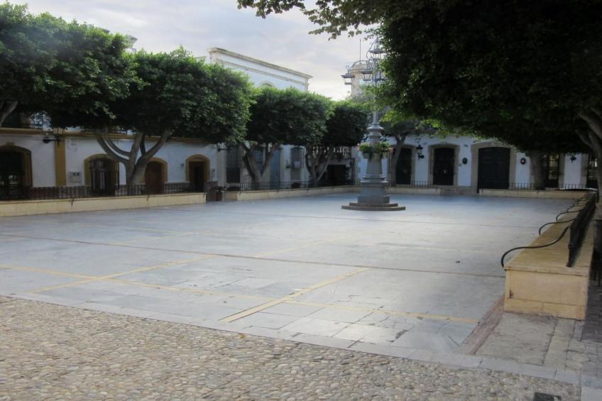 Schöne Villa für 6 Personen mit Schwimmbad - foto 35