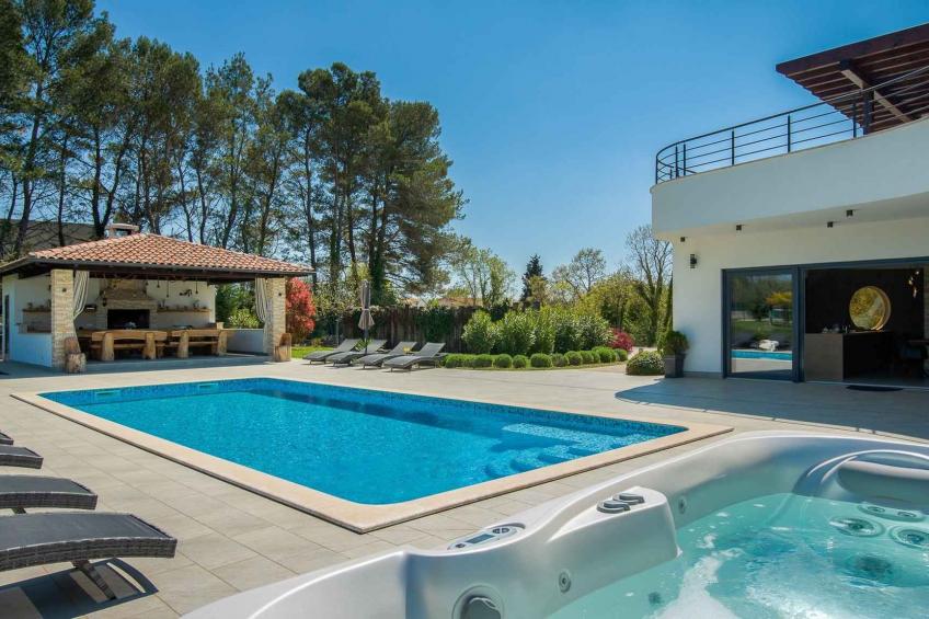 Villa mit Klimaanlage und Pool - BF-VK8ZT - foto 2