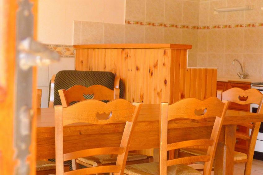 Schönes Ferienhaus mit eigenem Pool - foto 7