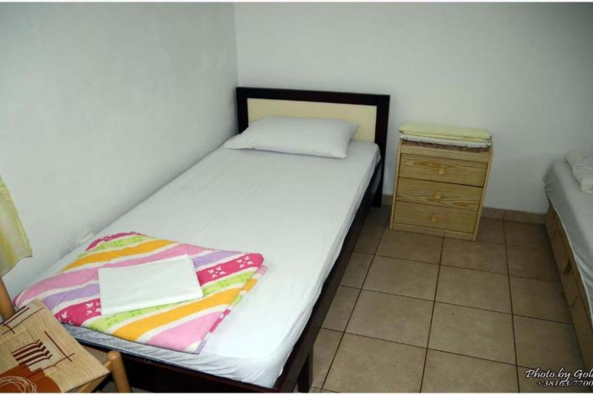 Apartments Roza - Standard  Double Room with Shared Bathroom  1 - foto 2