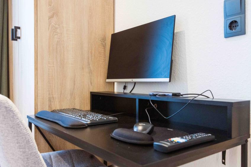 Schiller Apartment im Zentrum von Hof. Küche, Parkplatz, 250MBit Wlan - foto 16