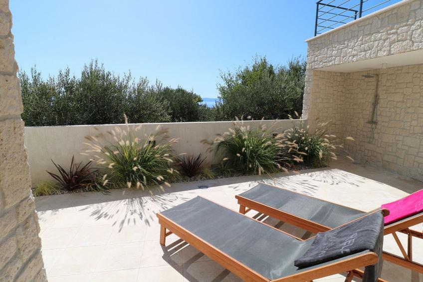 Moderne Villa mit Infinity-Pool im Bergdorf Veliko Brdo - foto 6