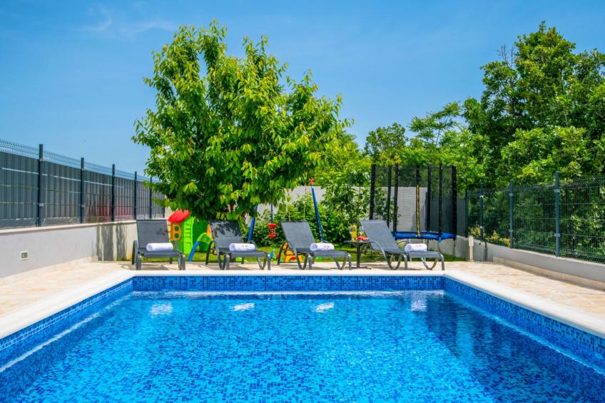 Villa "Mile" mit beheiztem Pool, Grill und Terrasse - foto 8