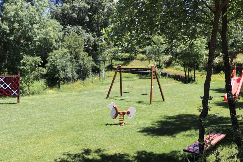Ganzes Haus in Vila Soeiro Do Chão mit privatem Pool und Blick ins Grüne - foto 25