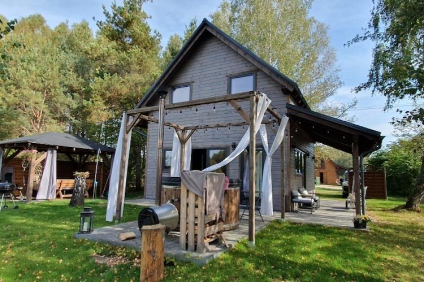 Domek wakacyjny DELUXE dla max 7 osób w Bałachach