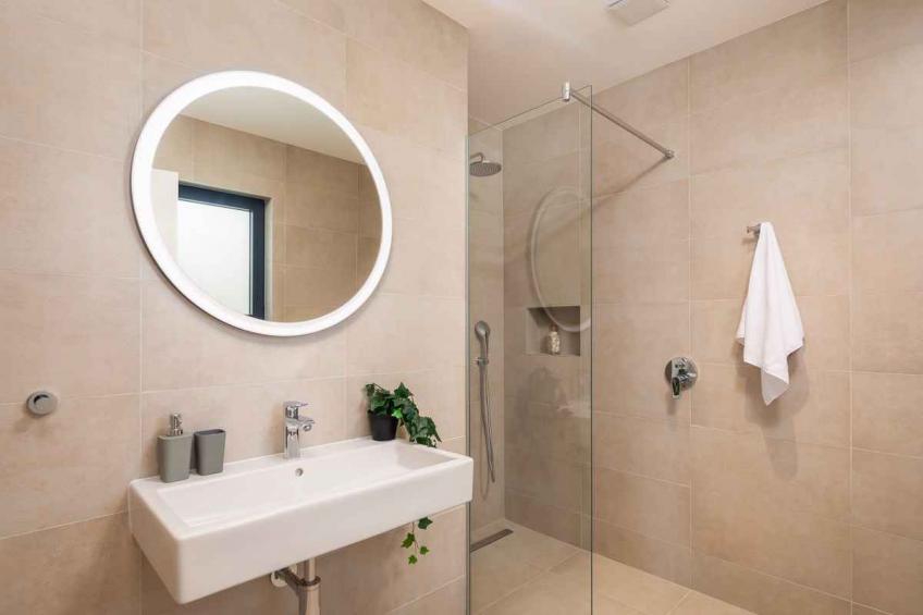 Villa mit Swimmingpool, Whirlpool und Sauna - BF-96KHV - foto 48
