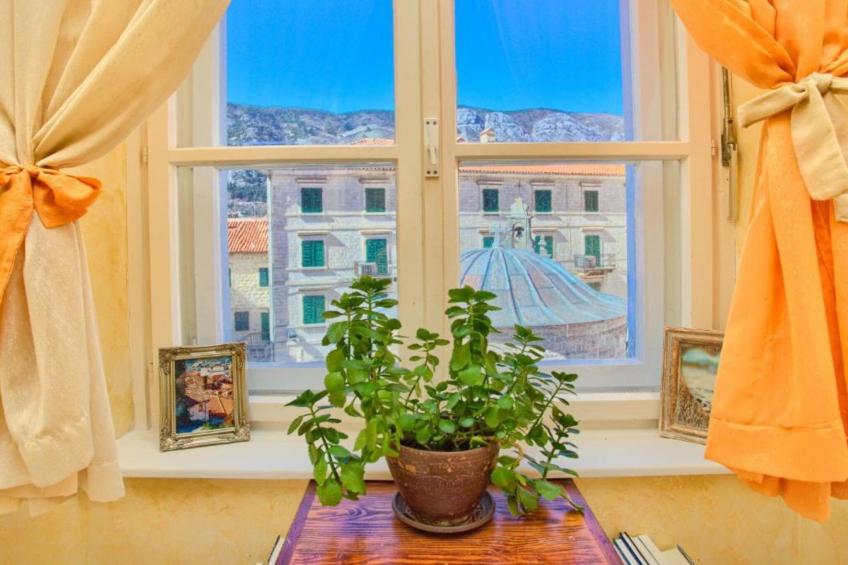 Kotor Old Town Charm Apartment - Two Bedroom Apartment - foto 2