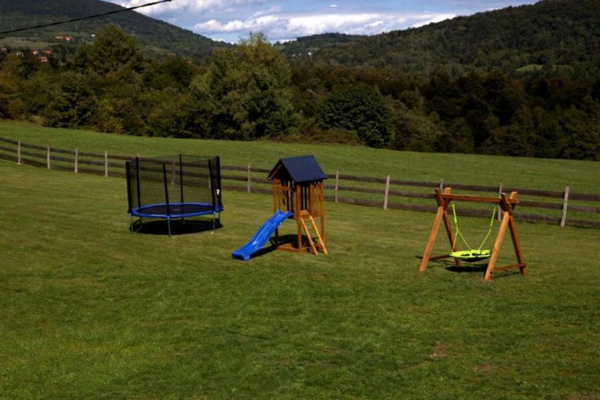 Brezova Poljana Lodge with Sauna and Hot-Tub - Five Bedroom Holiday Home - foto 25