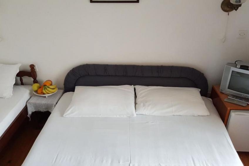 Comfortable Budva Rooms with Easy Access to Sveti Stefan - Double Room 2 - foto 10