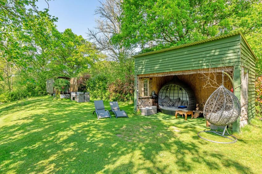 Shepherd's Hut at Hilltop Farm - foto 25