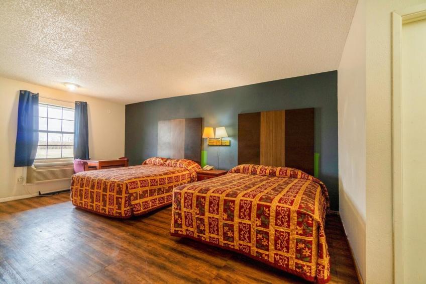 2 Queen Beds Non-Smoking - foto 31