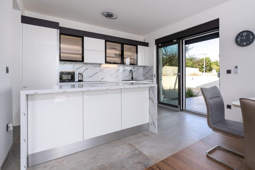 Villa "Rosemary" mit Pool und Panoramablick auf das Meer - foto 16