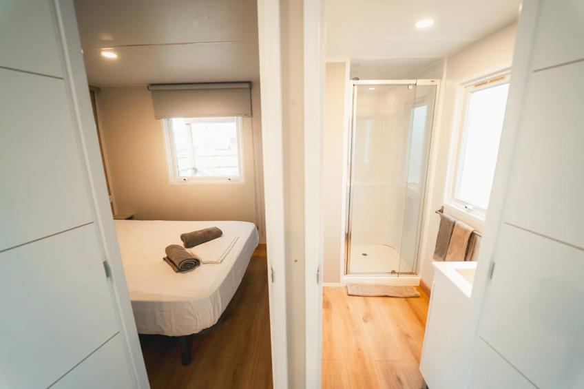 HOLA CAMP CHILCHES-Comfort 4 - foto 10