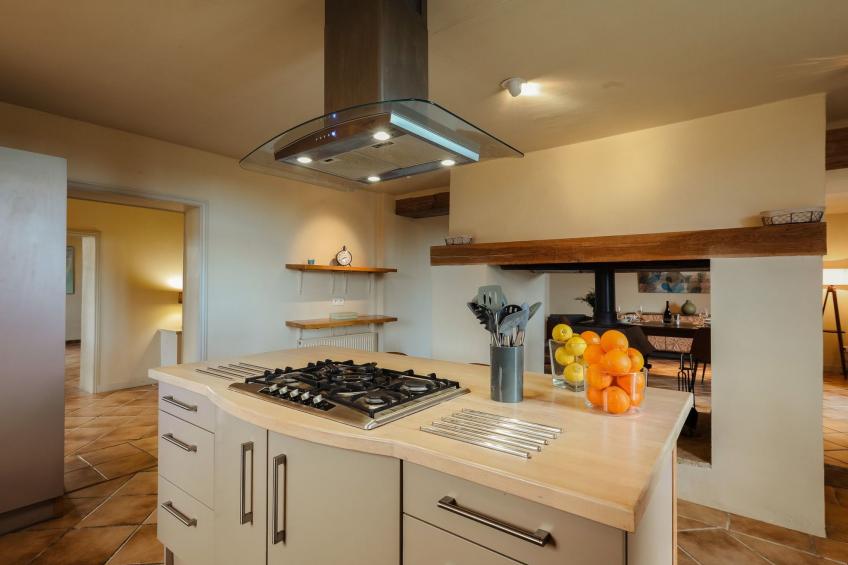 Haus Kalia. Swimmingpool, Sommerküche, Video-Lounge und Fitnessraum - foto 12