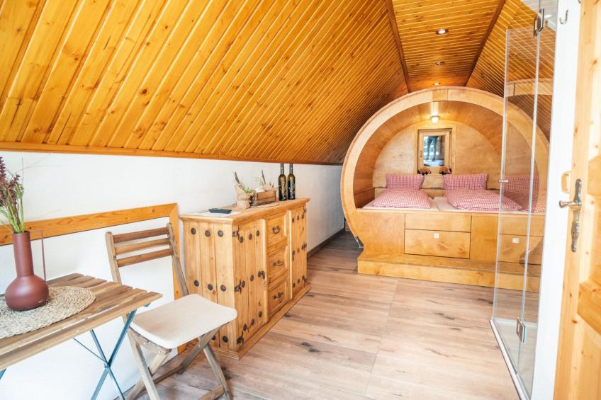 Weinfass-Chalet für 4 in Grub an der March - foto 2