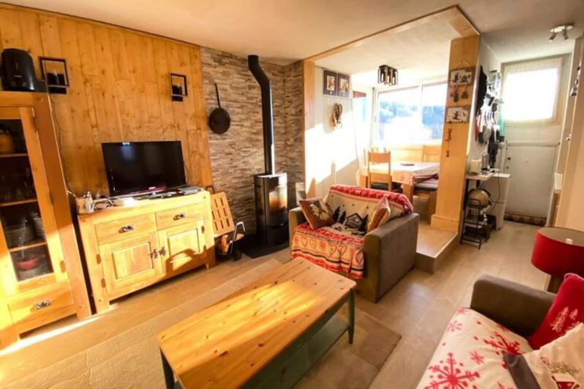 06bc - Station Valberg : Appartement 4 Personnes à 300m Des Pistes