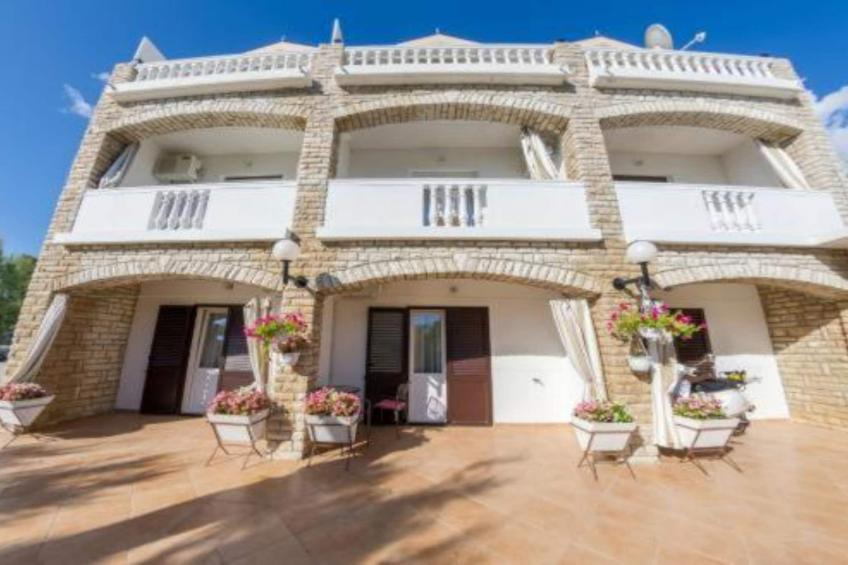 Pansion Tony Pag - Triple Room with Balcony with Sea View 105 - foto 6
