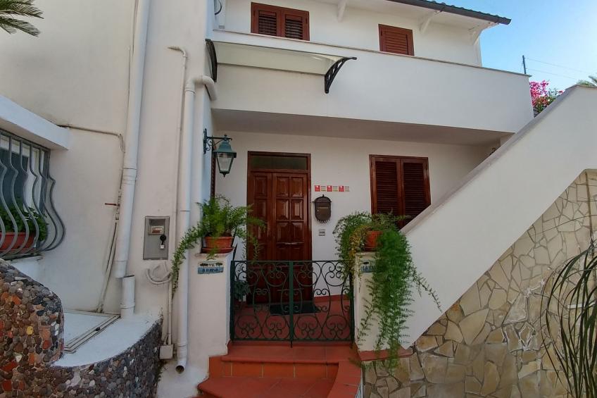 Wohnung mit großer Terrasse und Meerblick - foto 11