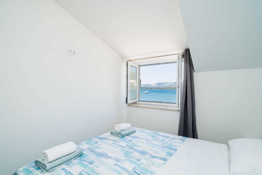 Beachfront Villa Olive Mill with pool - foto 32