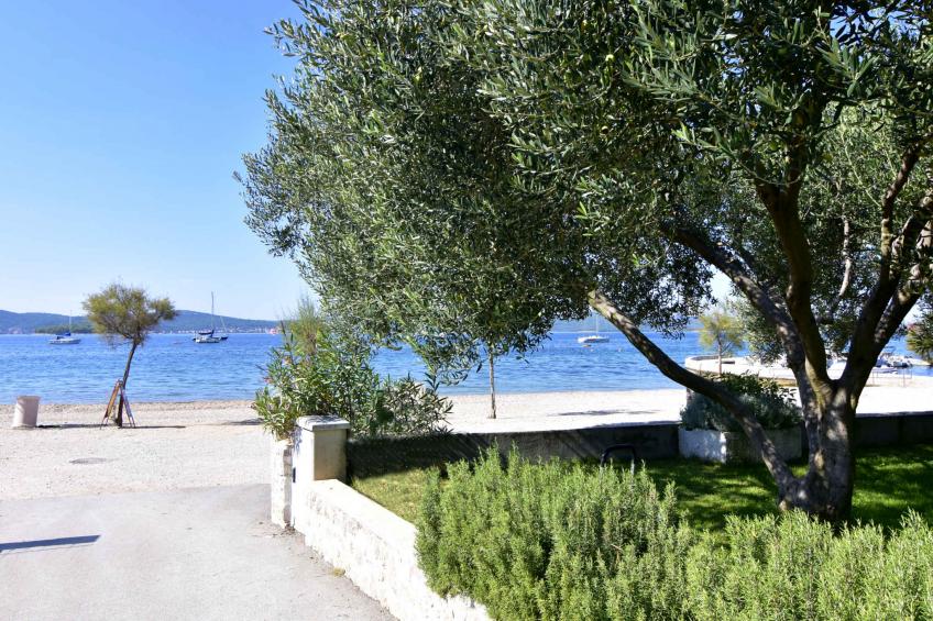 Ferienwohnung für Paare mit Terrasse und gemeinsamem Garten, nur wenige Schritte vom Strand entfernt - BF-8X78K - foto 30