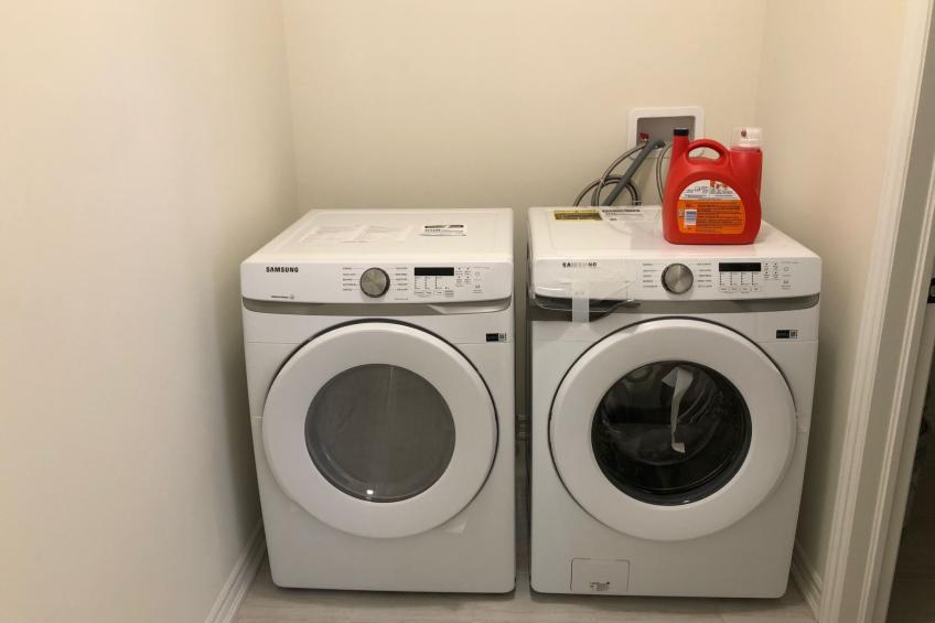 Haus in Brampton mit privatem Parkplatz - foto 31