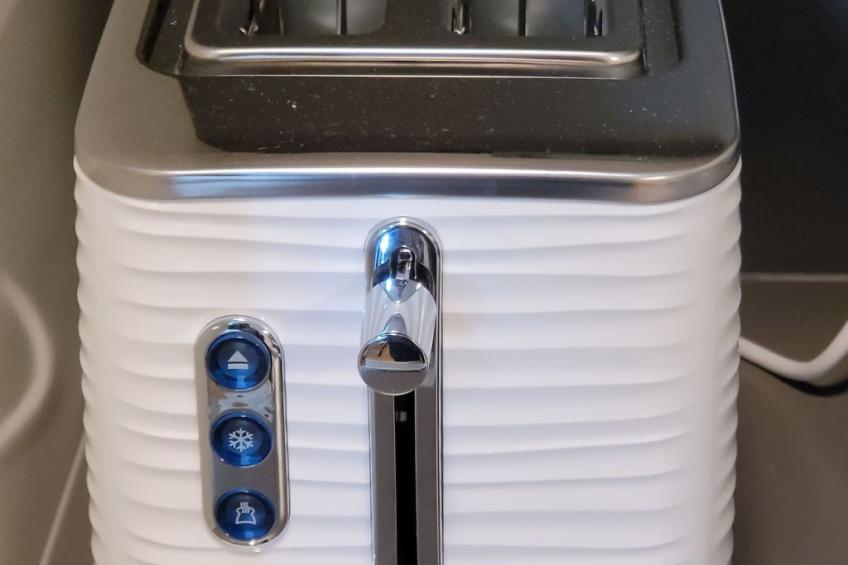 Moderne Wohnung in Kaisermühlen mit Garten und Panoramablick - foto 20