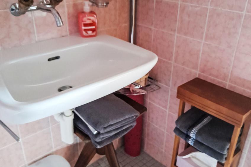 Charmantes Chalet Apartment mit Aussicht - foto 3