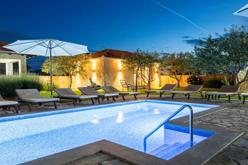 Villa Popovića Dvori -  Six Bedroom Villa with Pool - foto 13