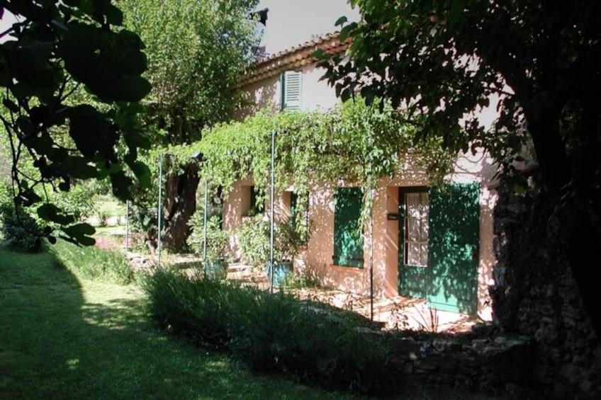 L'oubradou, Mas De Charme, Piscine Partagée En Provence, Nature Et Calme - foto 9