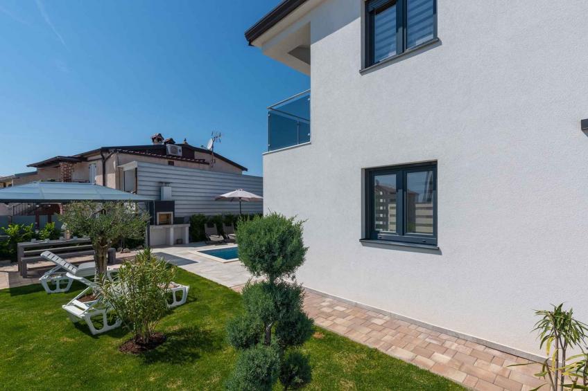 Villa mit Privatpool - BF-5PDN9 - foto 12