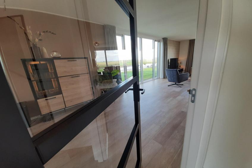 Friese Villa 3 6 pers met sloep optioneel bij te boeken - foto 32